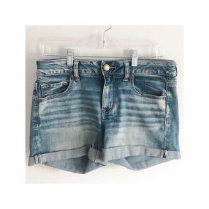 Light Wash American Eagle Jean Shorts
